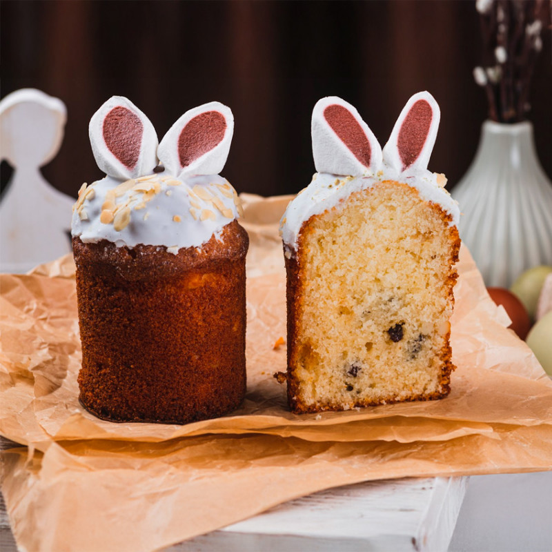 Кулич премиум бездрожжевой творожный с изюмом и цукатам