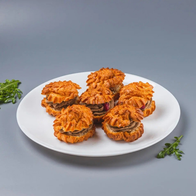 Профитроли с куриным паштетом