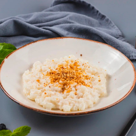 Каша рисовая с грушей и грецким орехом