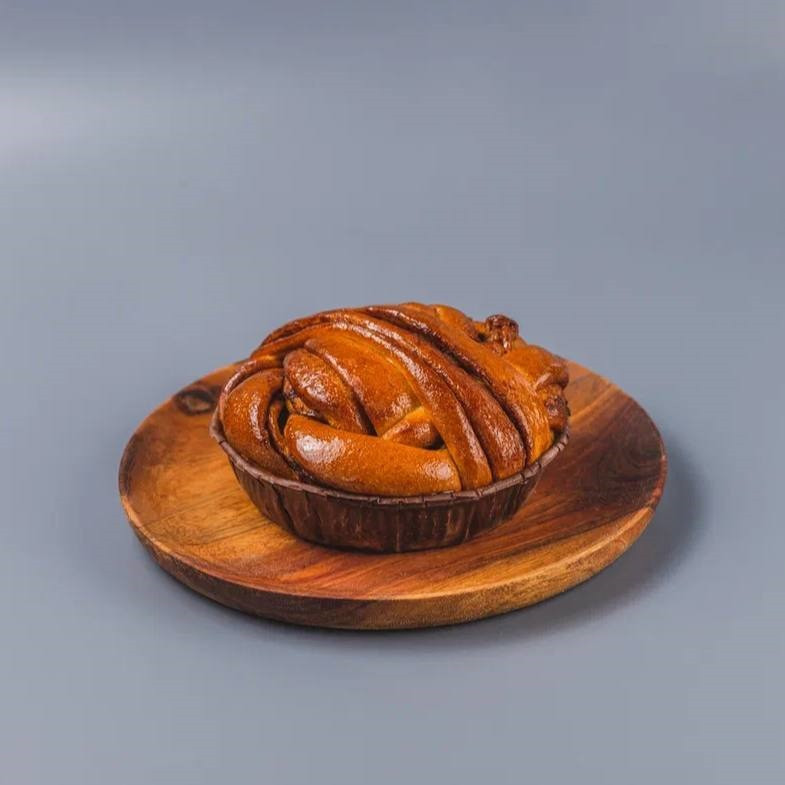 Булочка с корицей